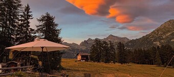 Penthouse with Monte Rosa Views, 3 Minutes from the Ski Lifts in Champoluc