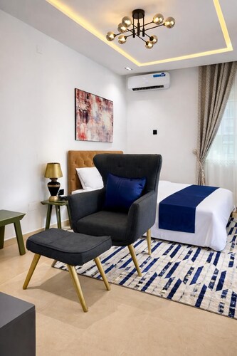 ​Modern & Secure 1-BR Gem in Kado Estate | Abuja