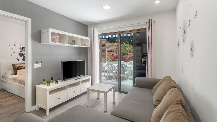 Charming 2-bedroom Apartment in Puerto de Santiago