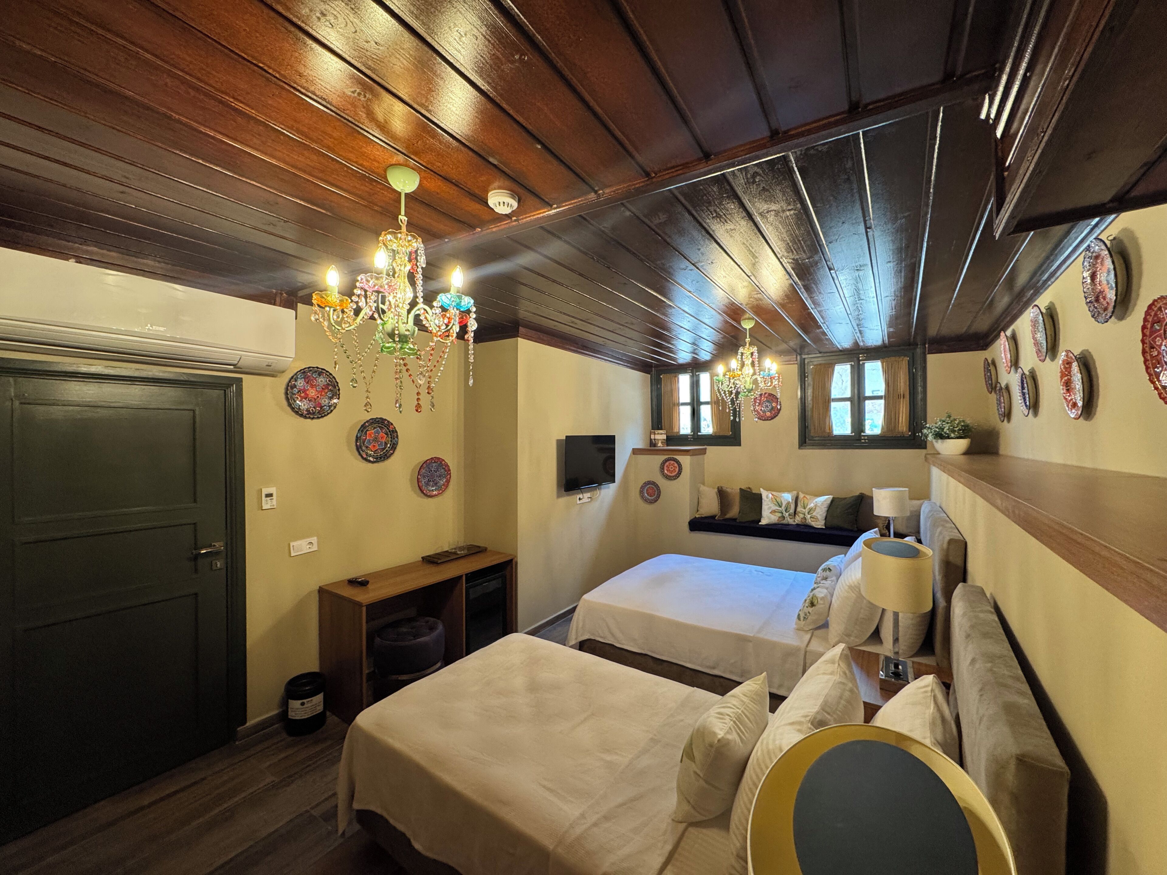 Luxury Suite, Multiple Beds