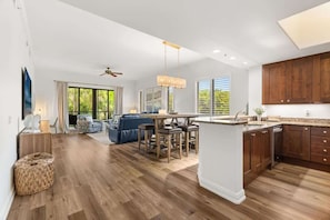 Interior - Luxury 3 BR at Resort Near Beach and Downtown-  (Naples)
