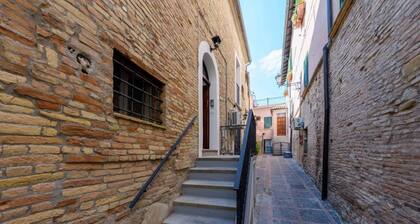 Arco Room by Domio • Residenza del Corso Atri