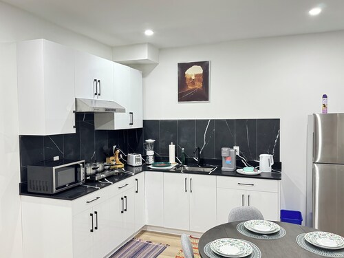 Brand New 2BR Clean & Family-Friendly basement- ALCOHOL/SMOKE free