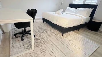 Apartment, 3 Bedrooms, Balcony