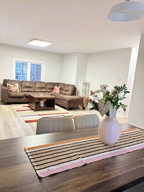 Living room - Modern 3BR Near Long Lake Minutes to Downtown (Halifax)