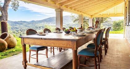 Maison de vacances privée avec WIFI, climatisation, bain à remous, TV, patio, vue panoramique