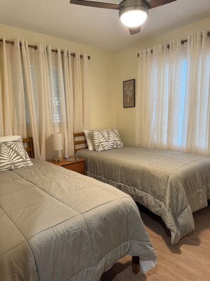 3 Schlafzimmer, Bügeleisen/Bügelbrett, kostenloses WLAN, Bettwäsche