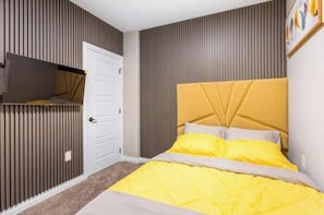 2 chambres, fer et planche à repasser, Wi-Fi, draps fournis