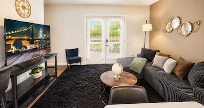 The Atlas Townhome | Hoover Luxury 2BR*1Bed*