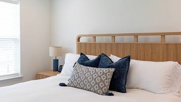 3 chambres, fer et planche à repasser, lit parapluie, Wi-Fi gratuit