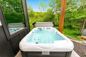 Baignoire à remous extérieure
