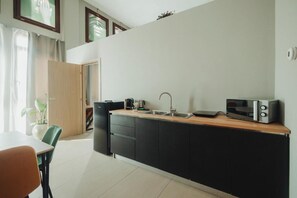 Deluxe-Apartment, Stadtblick | Eigene Küche
