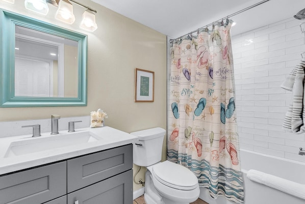 Apartment, 1 King-Bett (Shalimar 302) | Badezimmer