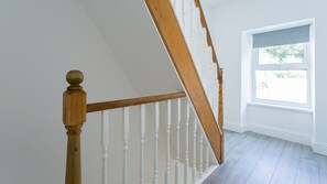 Interior - Hendre - sleeps 8 guests in 4 bedrooms (Menai Bridge)