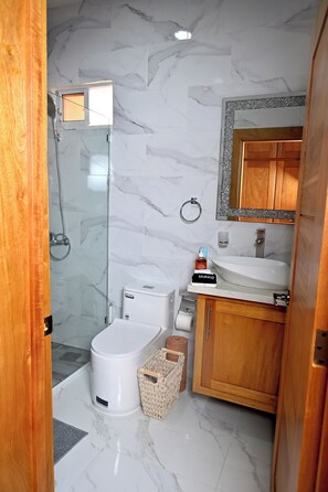 Bathroom - Enjoyable 3-bedroom house with AC in Puerto Plata with Mountain View (Puerto Plata)