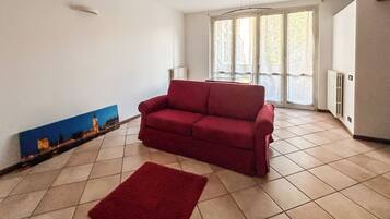 Appartement, balcon, vue ville | Coin séjour