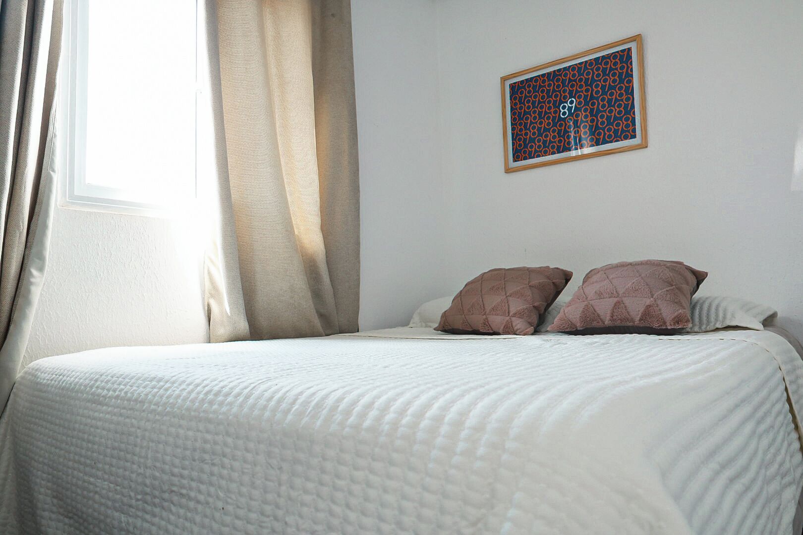 2 slaapkamers, internet, beddengoed