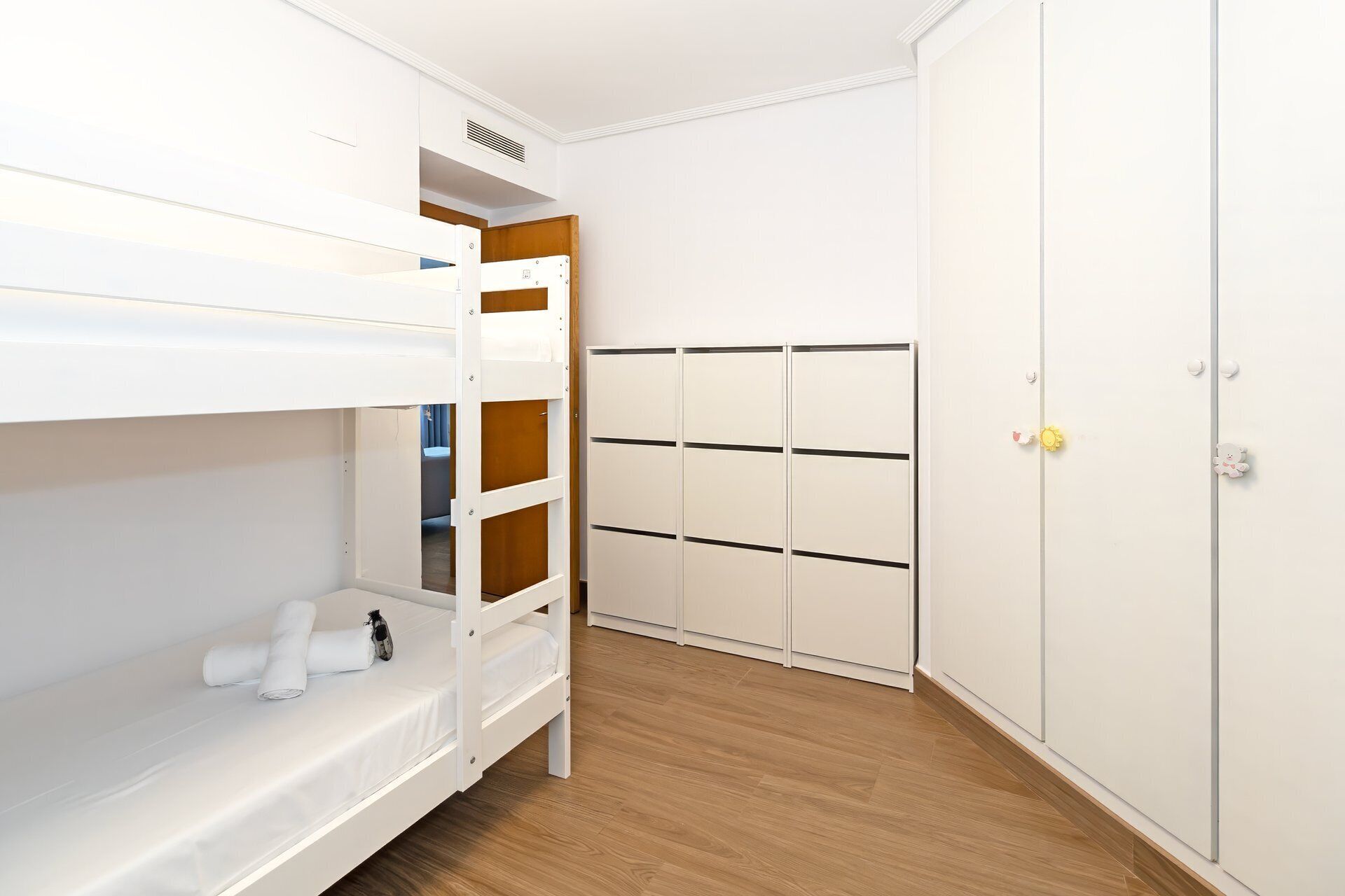2 slaapkamers, internet, beddengoed