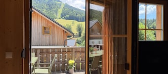 Hideaway Chalets Loser - 1