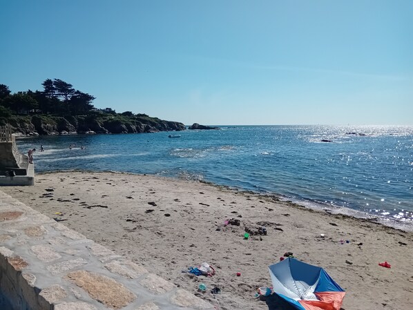 Beach - 70-square-meter house overlooking the beach (Piriac-sur-Mer)