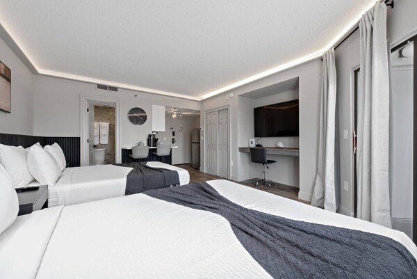 Modern Studio At The Enclave Near Universal - Orlando, FL