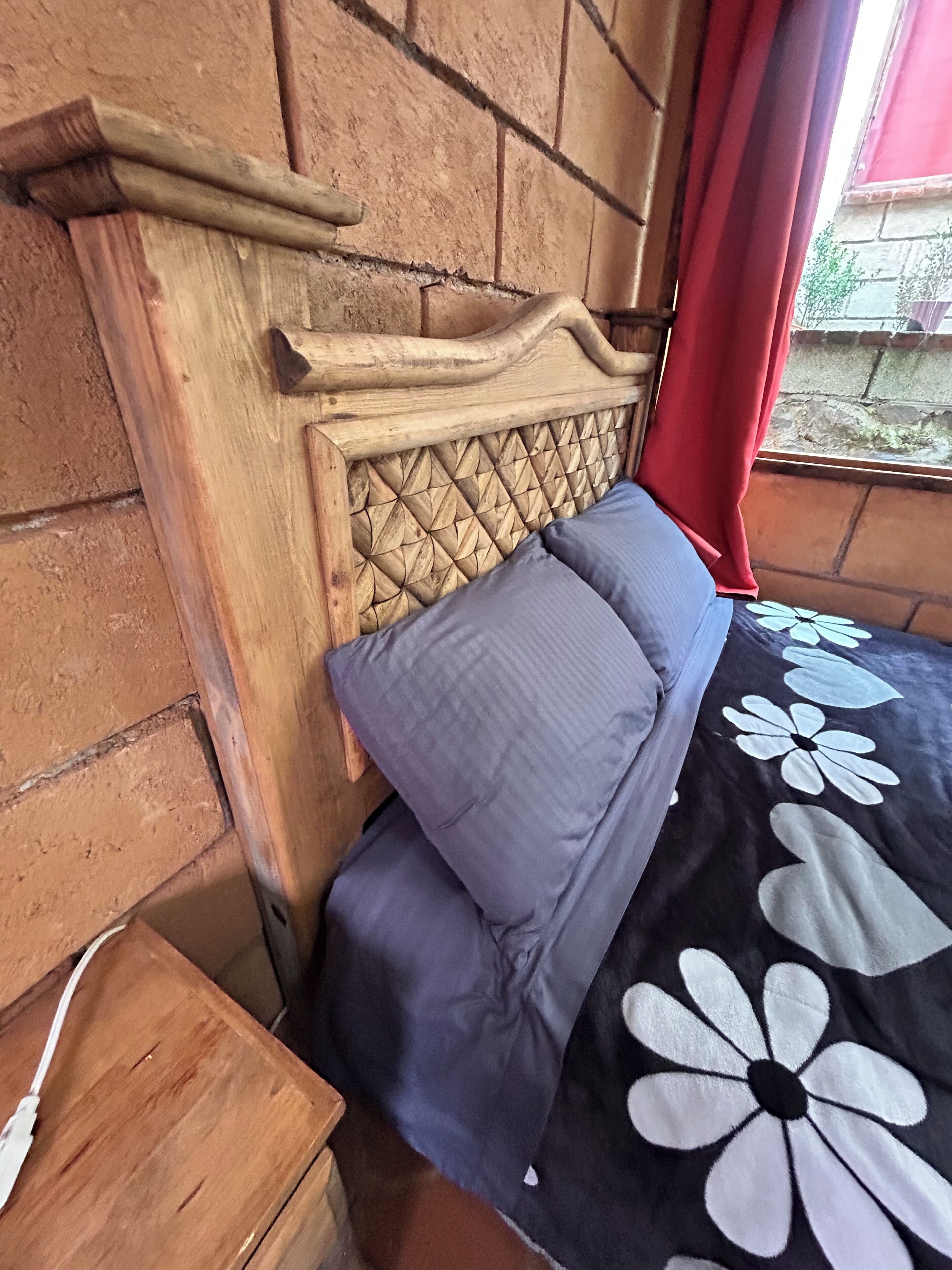 Habitación familiar, patio | Edredón, wifi gratis y ropa de cama 