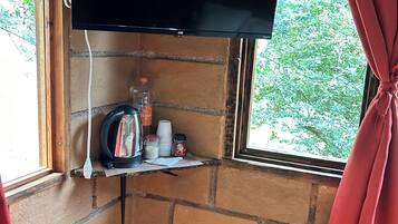 Double Room, Patio | Interior