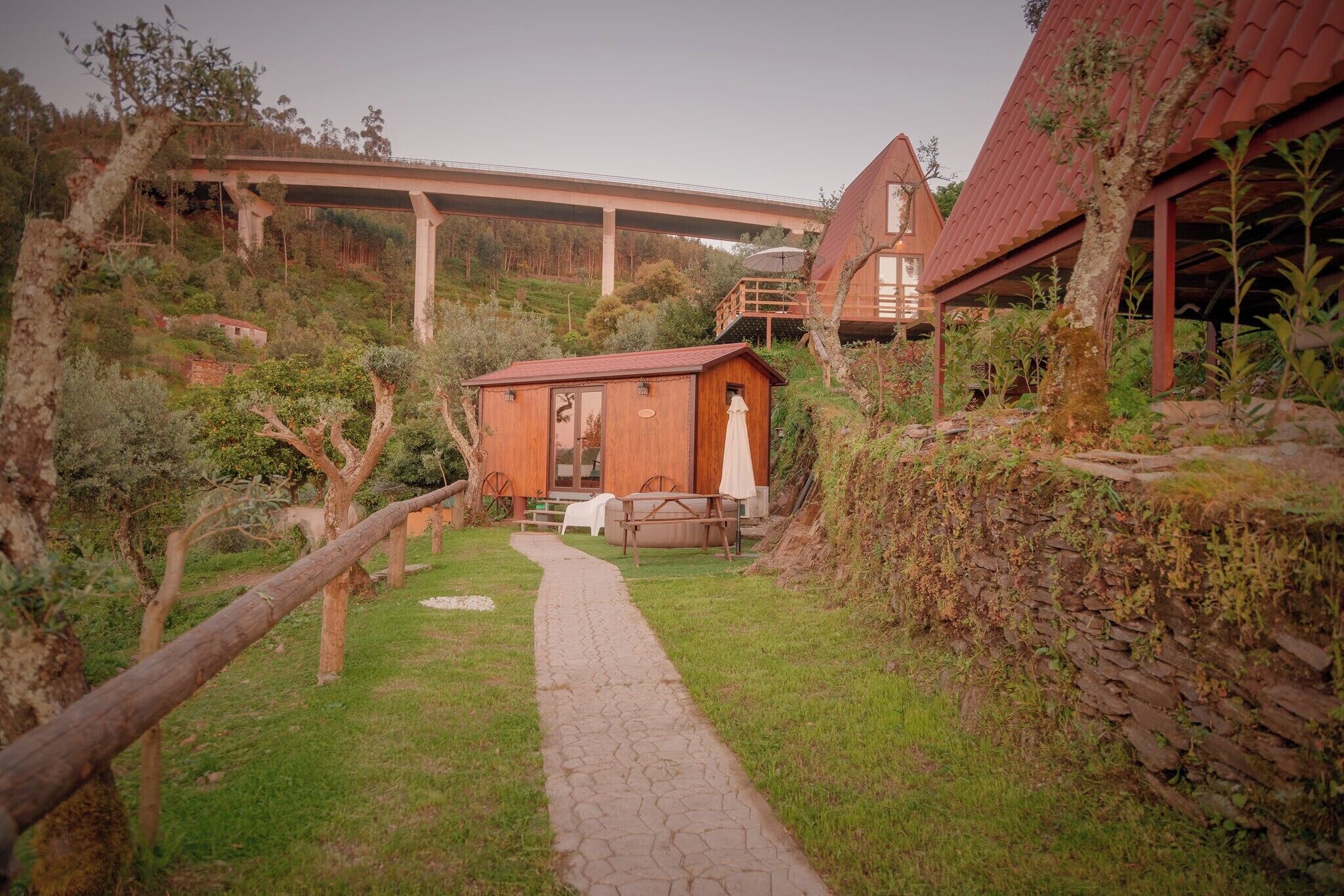Triple Room, Mountain View | Exterior