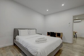 2 chambres, bureau, fer et planche à repasser, Wi-Fi