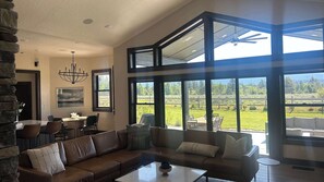 TV, fireplace, offices - Luxurious McCall Home with Hot Tub and Pool Table (McCall)