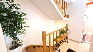 Maison, animaux de compagnie acceptés | Intérieur