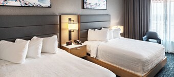 Prairie Meadows Hotel