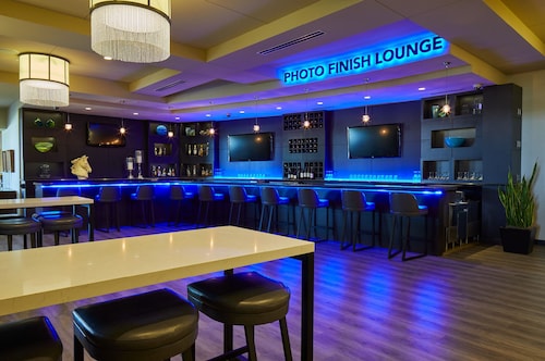 Prairie Meadows Hotel