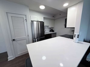 Comfort Apartment | Dapur peribadi | Peti sejuk, ketuhar gelombang mikro, ketuhar, dapur 