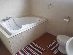 Shared Dormitory, 1 Bedroom | Bathroom