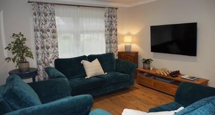 Cosy 2 Bedroom Bungalow in Ballater