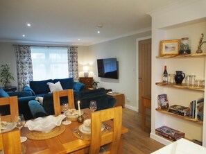 Living area - Cosy two Bedroom Bungalow in Ballater (Ballater)