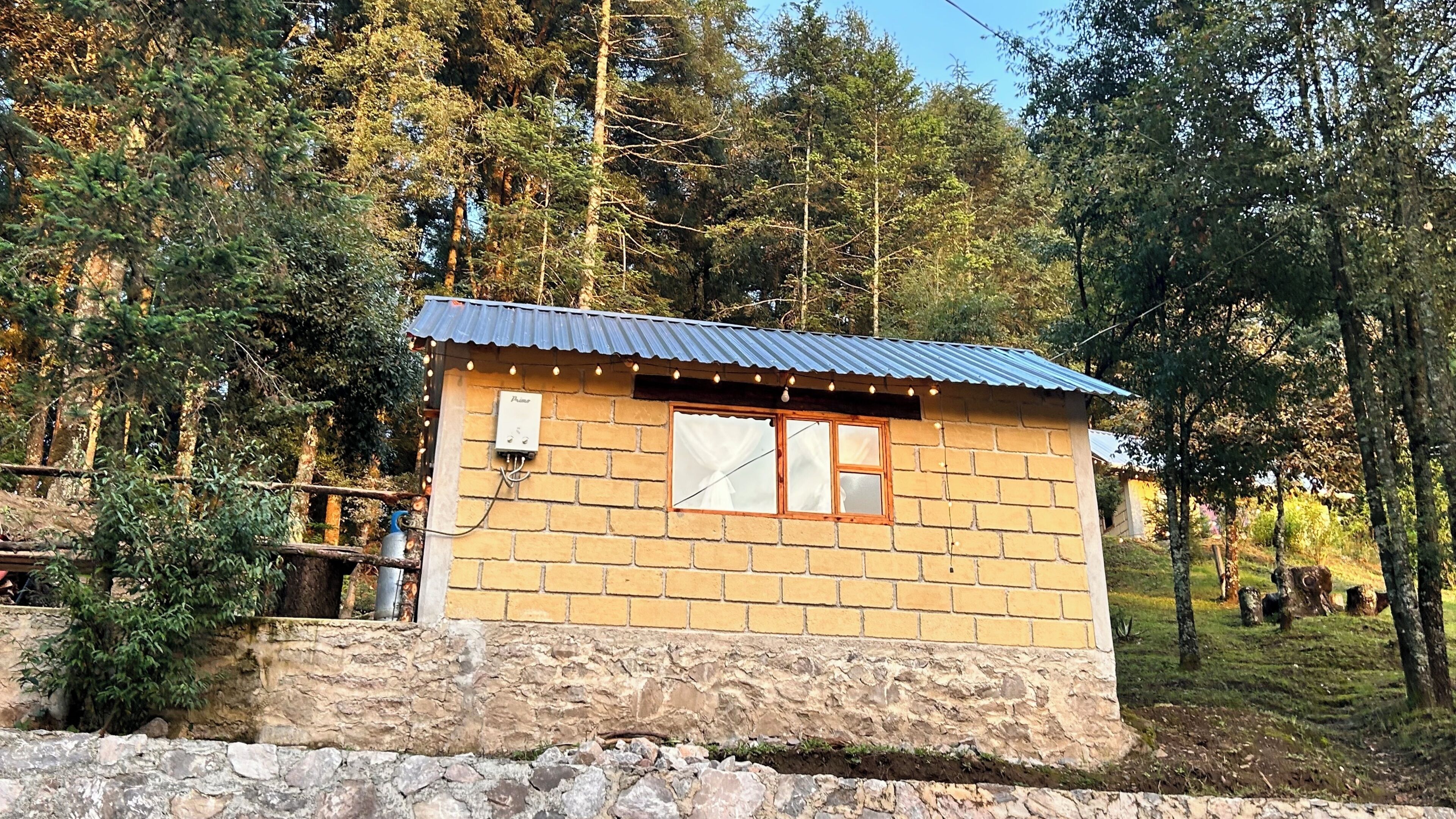 Habitación familiar, patio, vista a la montaña | Exterior