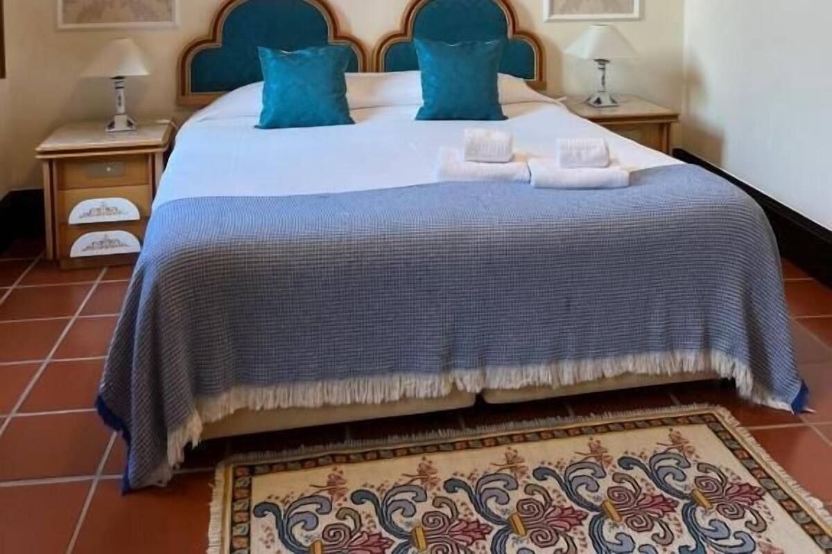 Deluxe Double Room, City View | WiFi (free)