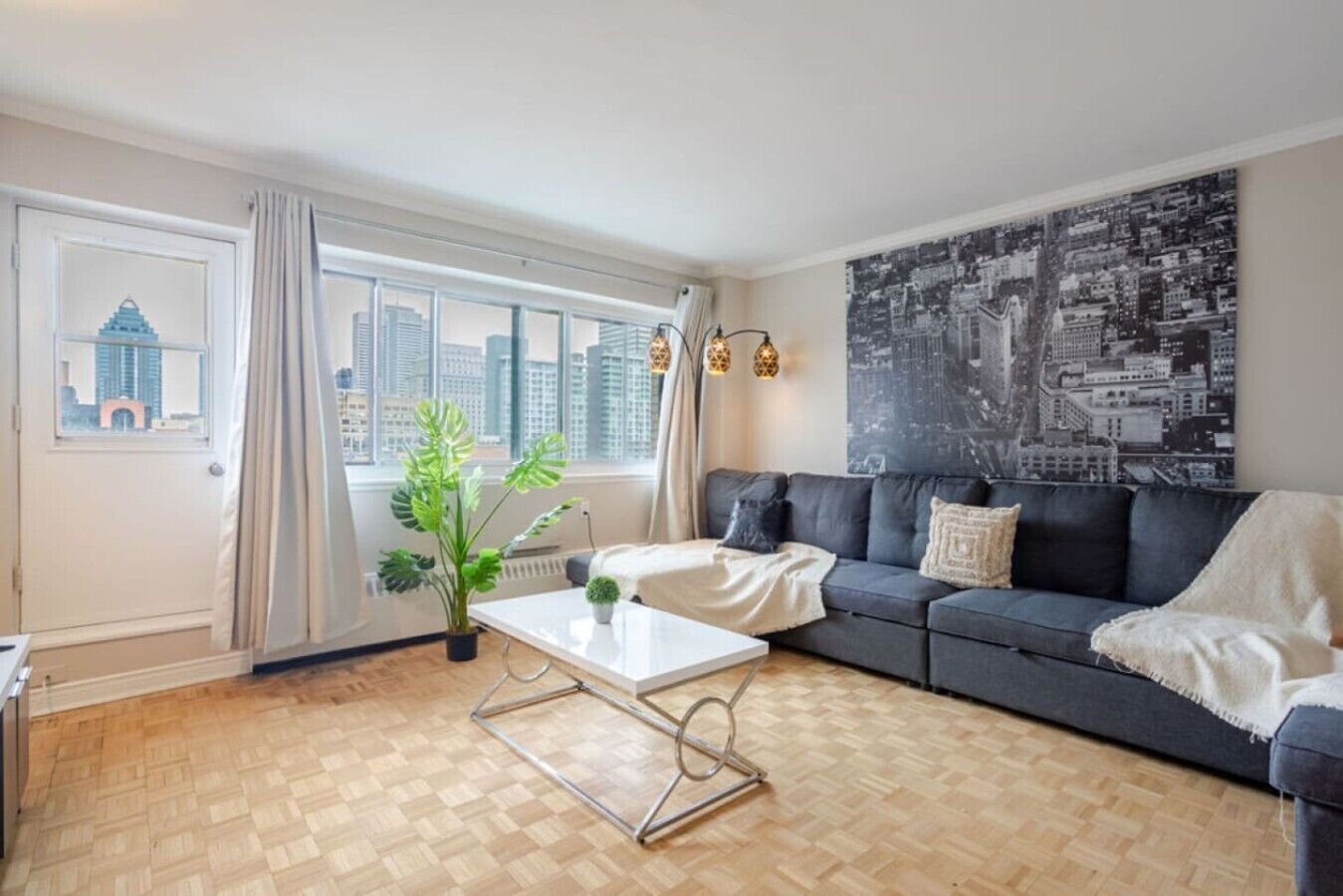 Elegant Stay In Montréal - Longueuil
