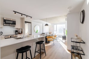 Private kitchen - The Downtown Escape Montréal (Montreal)