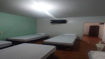 5 camere, Wi-Fi, lenzuola