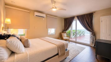 4 bedrooms, bed sheets