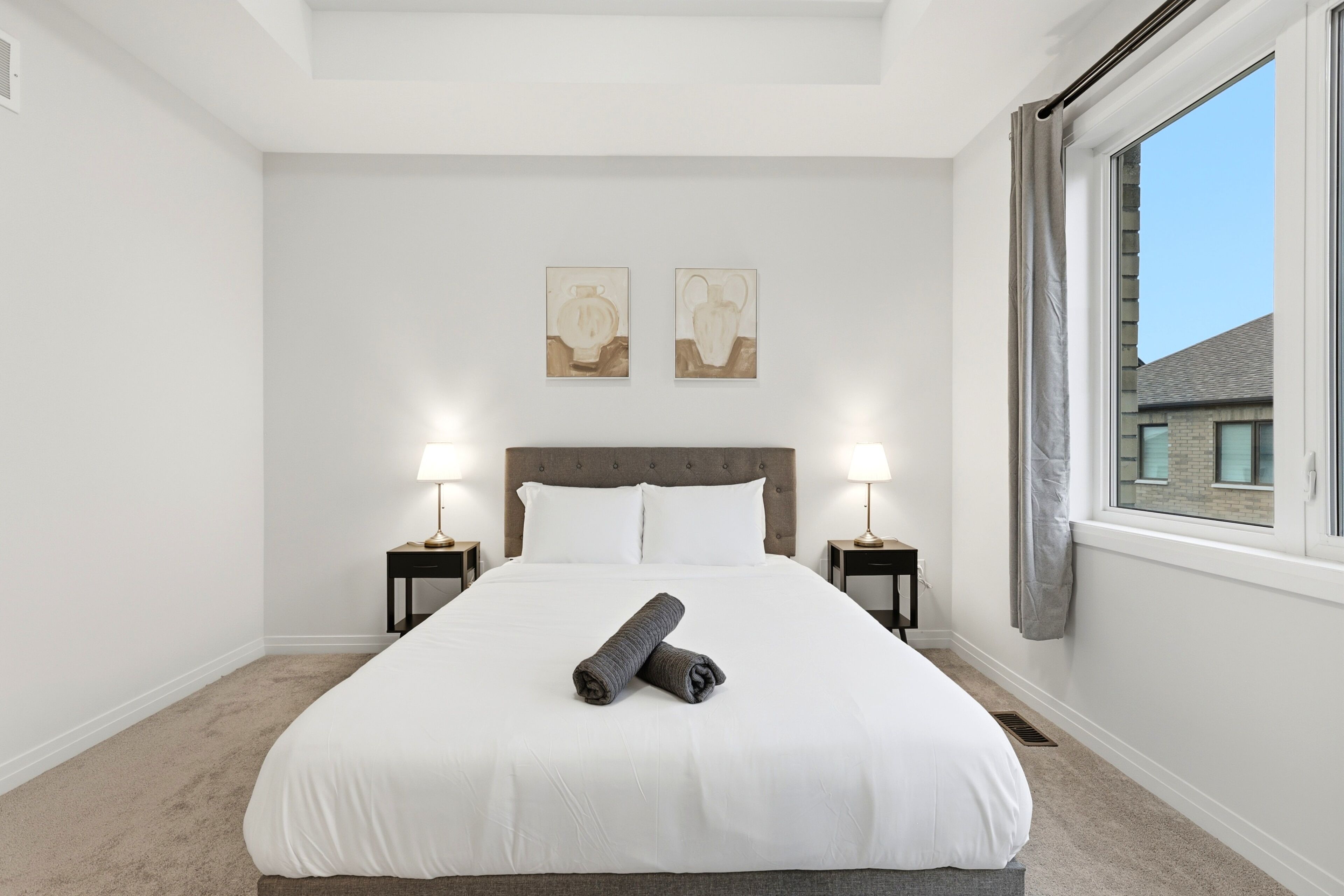 4 chambres, fer et planche à repasser, Wi-Fi, literie fournie