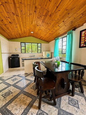 Family Cabin | Private kitchen