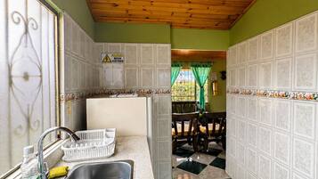 Family Cabin | Private kitchen