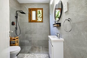 Bathroom - Erato Gardens Modern Apartment By VICHY Holidays (Paphos)