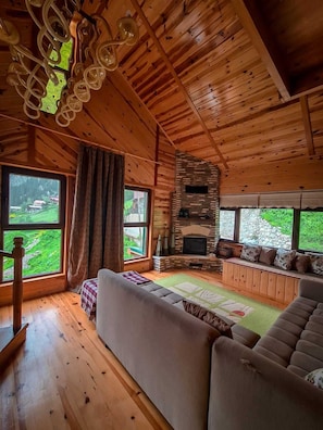 Apartment, River View | Living area