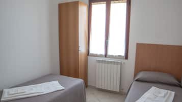 Chambre, vue jardin | Wi-Fi gratuit