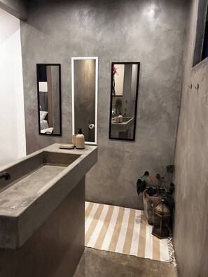 Kamer, 1 slaapkamer, roken, terras | Badkamer